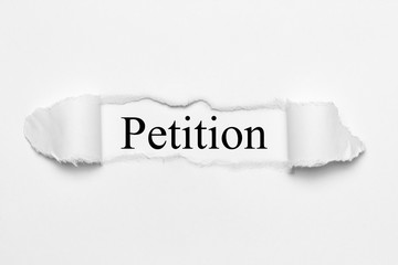 Petition auf weißen gerissenen Papier
