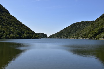 Fototapeta na wymiar Lago di Montorfano