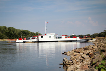 Elbe bei Aken 