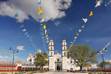 El Templo del Santo Angel Custodio de Analco, Puebla Mexico. - obrazy, fototapety, plakaty