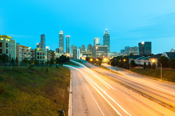 Fototapeta premium Downtown skyline at dawn, Atlanta, Georgia, USA