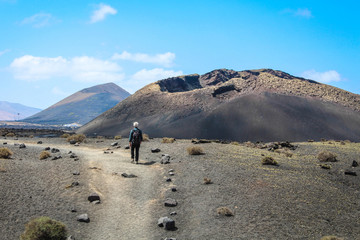Fototapeta na wymiar Volcan El Cuervo - Lanzarote / Canarias ( Spain )