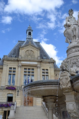 Fototapeta na wymiar Vue sur l'Hôtel de Ville d'Evreux - France