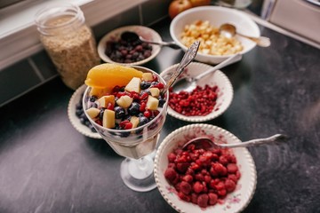 muesli with fresh berries