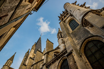 Fototapeta na wymiar Eglise Notre Dame de Dijon