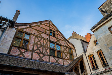 Dans les rues de Dijon