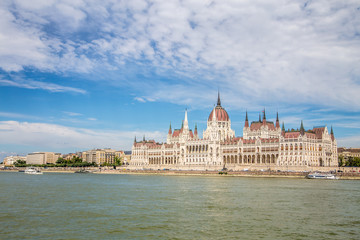 Fototapeta premium View of Budapest parliament, Hungary