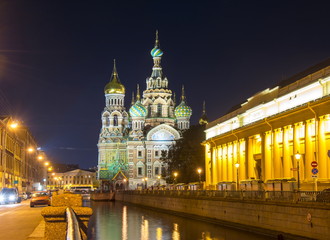 Fototapeta na wymiar Church of the Savior on Spilled Blood (Spas na Krovi) on Griboedov canal at night, Saint Petersburg, Russia