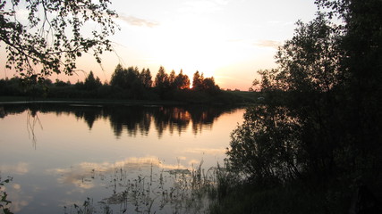 Fototapeta premium sunset on lake