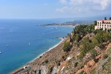 Fototapeta na wymiar panorama de Taormine (Sicile)
