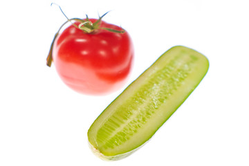 tomato and slice of cucumber