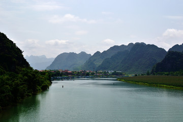 Fototapeta na wymiar Beautiful view in Phong Nha national park, Vietnam