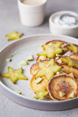 pancakes with carom and pear