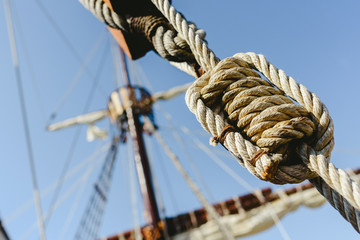 Obraz premium Rigging and ropes on an old sailing ship to sail in summer.