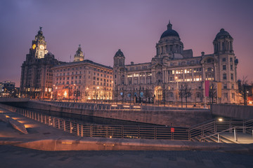 Fototapeta premium Royal Liver and Port of Liverpool Buildings
