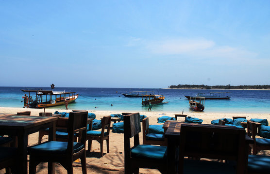 Fototapeta restauracja z widokiem na morze