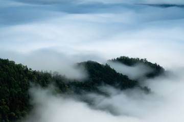 北海道　津別峠での絶景の雲海