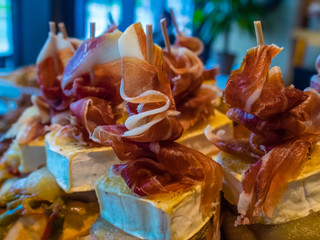 iberic ham and cheese tapa