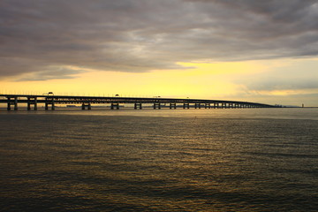 橋　bridge