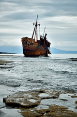 Dimitrios is an old ship wrecked on the Greek coast and abandoned on the beach