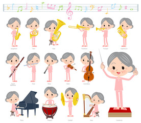 patient senior women_classic music