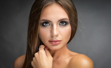 Naklejka premium portrait of a beautiful well-groomed girl
