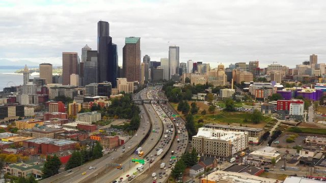 Highways to Downtown Seattle morning traffic commute
