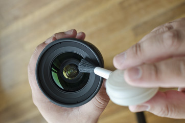 cleaning lens photography