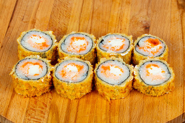 Hot roll with salmon