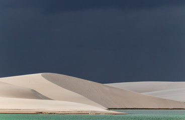 Chuva forte a caminho nos Lençóis Maranhenses