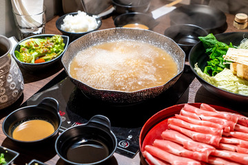 Hot Pot for Japanese Shabu Shabu and Sukiyaki
