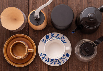 コーヒー器具（コーヒーカップ、コーヒーミル、ケトル、ドリッパー、サーバー）