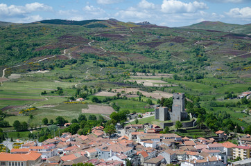 Fototapeta na wymiar Vista de la villa de Montalegre, Terras de Barroso. Tras-os-Montes, Norte de Portugal.