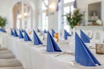 romantische Tischdekoration im Landhausstil