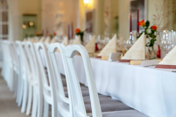 Festtafel gedeckt