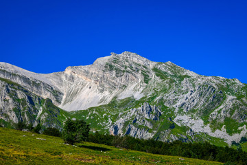 Obraz premium An overview that captures the mountain chain Gran Sasso located in the National Park Gran Sasso in Prati di Tivo,Teramo province,Abruzzo region Italy