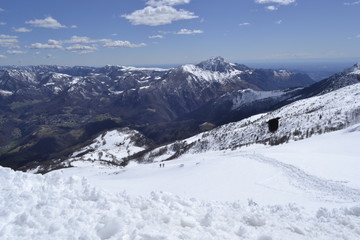Fototapeta na wymiar alta montagna, trail
