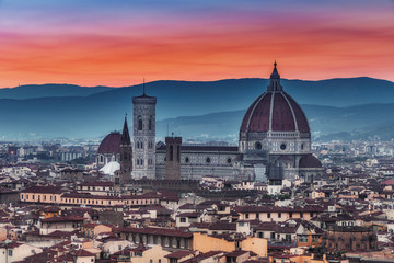 Fototapeta na wymiar Santa Maria del Fiore cathedral in Florence, Italy, at sunset. Scenic travel background.