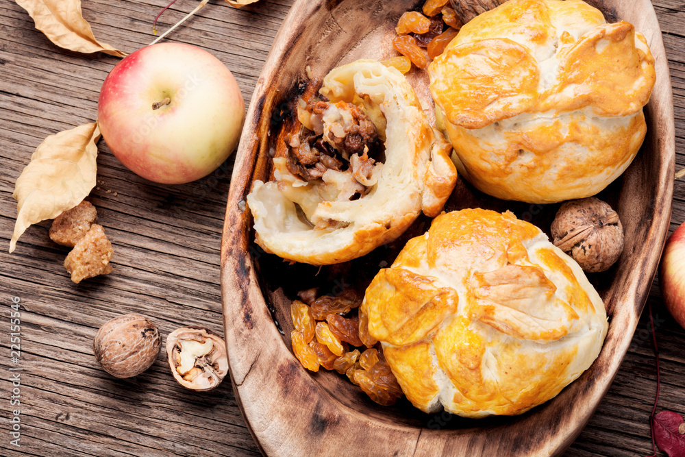 Wall mural Baked autumn apples