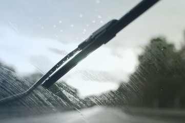 Lluvia en carretera