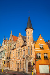 Fototapeta na wymiar Traditional architecture of the historical Bruges town