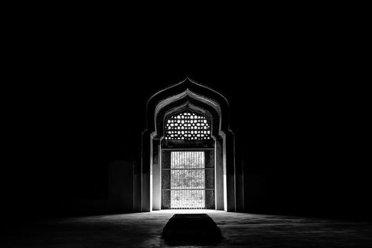 tomb in gulbarga karnataka