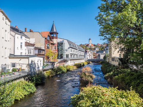 Altstadt Aue im Erzgebirge mit Zwickauer Mulde