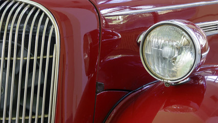Obraz na płótnie Canvas Old retro car are red