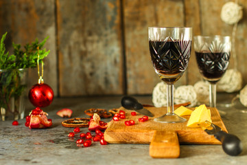 Fototapeta na wymiar red wine in glasses, festive atmosphere. new Year. Top view. food background copy space