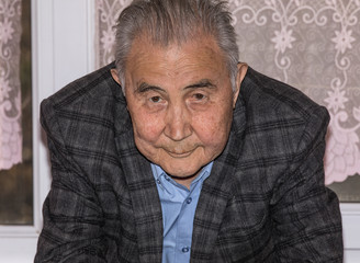 Fototapeta premium close-up portrait of an asian old man