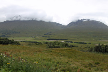 Mountain peaks in the Isle of Skye