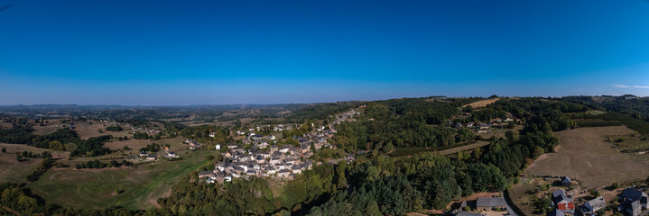 Fototapeta premium Voutezac (Corrèze - France) - Vue aérienne