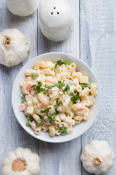 Homemade macaroni salad with vegetables