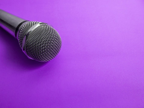 Microphone with Copy Space